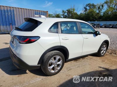 Trzecie zdjęcie samochodu z tyłu: 2024 HONDA HR-V LX VIN:3CZRZ2H34RM741036 - miniatura
