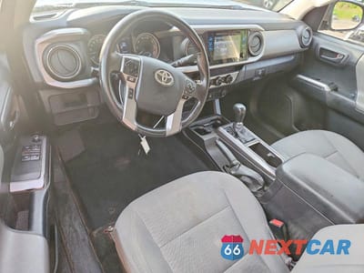 Zdjęcie 8 z 12 samochodu: 2016 TOYOTA TACOMA SR5 VIN:5TFSX5EN3GX043917 - miniatura