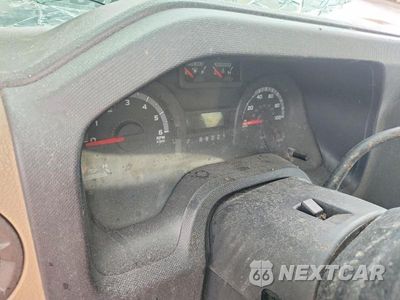 Zdjęcie 9 z 13 samochodu: 2012 FORD ECONOLINE E350 SUPER DUTY WAGON VIN:1FBNE3BL3CDA32734 - miniatura