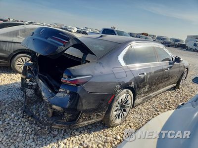 Trzecie zdjęcie samochodu z tyłu: 2023 BMW I7 XDRIVE60 VIN:WBY53EJ09PCN73544 - miniatura