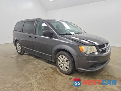 Czwarte zdjęcie samochodu z boku: 2019 DODGE GRAND CARAVAN SE VIN:2C4RDGBG2KR586353 - miniatura