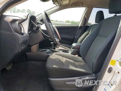Zdjęcie 7 z 13 samochodu: 2017 TOYOTA RAV4 LE VIN:JTMBFREV0HJ137607 - miniatura