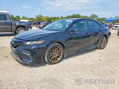 2023 TOYOTA CAMRY SE NIGHTSHADE 4T1G11AK5PU083957 - główne zdjęcie licytacji z USA - miniatura
