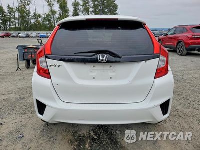 Zdjęcie 6 z 14 samochodu: 2015 HONDA FIT LX VIN:3HGGK5H52FM730487 - miniatura