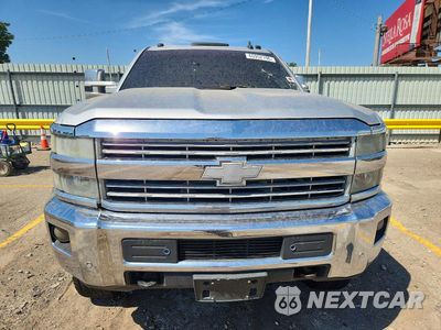 Piąte zdjęcie samochodu w środku: 2015 CHEVROLET SILVERADO K2500 HEAVY DUTY LTZ VIN:1GC1KWE88FF642066 - miniatura