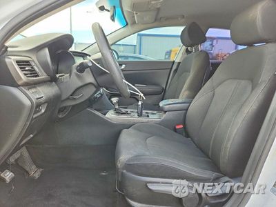 Zdjęcie 7 z 12 samochodu: 2018 KIA OPTIMA LX VIN:5XXGT4L31JG261107 - miniatura