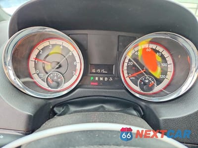 Zdjęcie 9 z 13 samochodu: 2020 DODGE GRAND CARAVAN SXT VIN:2C4RDGCG1LR169029 - miniatura