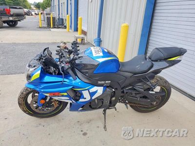 Trzecie zdjęcie samochodu z tyłu: 2015 SUZUKI GSX-R1000 VIN:JS1GT78A8F2100558 - miniatura