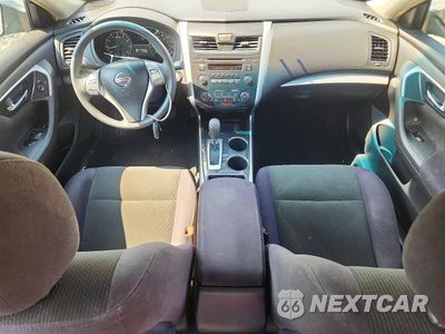 Zdjęcie 8 z 12 samochodu: 2013 NISSAN ALTIMA 2.5 VIN:1N4AL3AP3DN568010 - miniatura