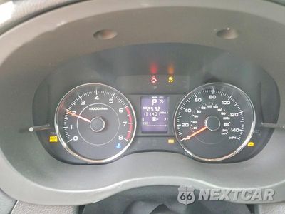 Zdjęcie 9 z 13 samochodu: 2015 SUBARU FORESTER 2.0XT TOURING VIN:JF2SJGUC7FH421602 - miniatura