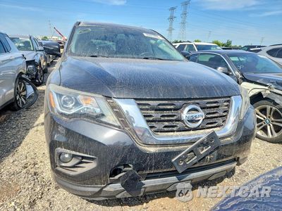 Piąte zdjęcie samochodu w środku: 2017 NISSAN PATHFINDER PLATINUM VIN:5N1DR2MM3HC639740 - miniatura