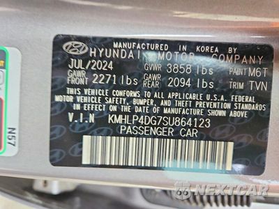 Zdjęcie 12 z 12 samochodu: 2025 HYUNDAI ELANTRA LIMITED VIN:KMHLP4DG7SU864123 - miniatura