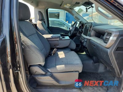 Zdjęcie 10 z 13 samochodu: 2025 FORD F150 XL VIN:1FTMF1L55SKE92979 - miniatura