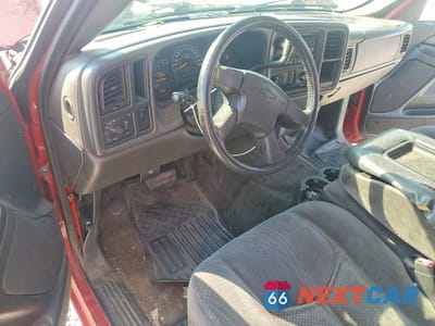Zdjęcie 8 z 12 samochodu: 2005 CHEVROLET SILVERADO C1500 VIN:2GCEC19T351176097 - miniatura