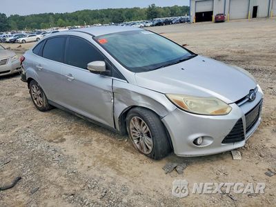 Czwarte zdjęcie samochodu z boku: 2012 FORD FOCUS SEL VIN:1FAHP3H27CL317014 - miniatura