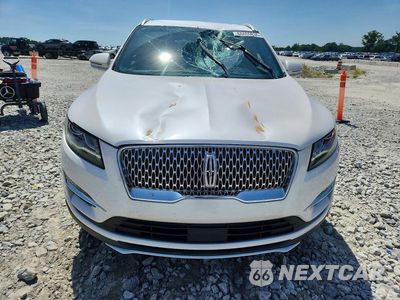 Piąte zdjęcie samochodu w środku: 2019 LINCOLN MKC SELECT VIN:5LMCJ2C9XKUL30104 - miniatura