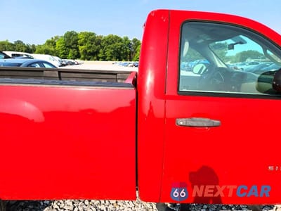 Zdjęcie 10 z 12 samochodu: 2010 CHEVROLET SILVERADO C1500 VIN:1GCPCPEX3AZ152727 - miniatura