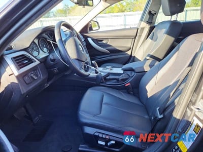 Zdjęcie 7 z 12 samochodu: 2018 BMW 320 XI VIN:WBA8A3C51JA499568 - miniatura