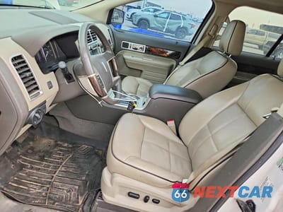 Zdjęcie 7 z 13 samochodu: 2009 LINCOLN MKX VIN:2LMDU88C59BJ01243 - miniatura