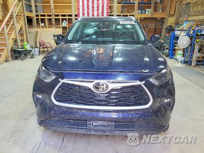 Piąte zdjęcie samochodu w środku: 2024 TOYOTA HIGHLANDER XLE VIN:5TDKDRBH9RS530885 - miniatura