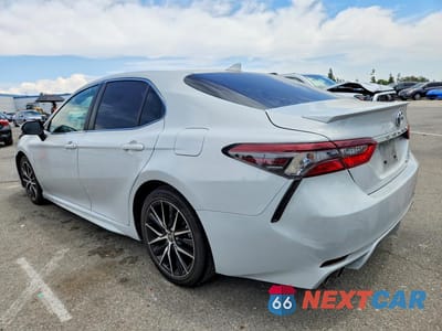 Drugie zdjęcie samochodu z przodu: 2022 TOYOTA CAMRY HYBRID SE VIN:4T1G31AK7NU045654 - miniatura