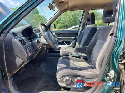 Zdjęcie 7 z 14 samochodu: 2001 HONDA CR-V LX VIN:JHLRD18431C056266 - miniatura