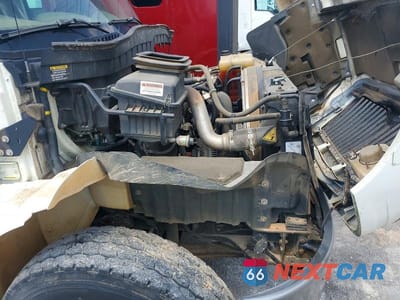 Zdjęcie 10 z 13 samochodu: 2011 INTERNATIONAL 4400 DUMP TRUCK VIN:1HTMKAAR4BH389246 - miniatura