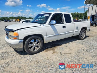 2001 GMC NEW SIERRA C1500 2GTEC19V511201531 - główne zdjęcie licytacji z USA - miniatura