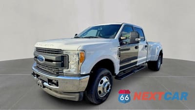 Drugie zdjęcie samochodu z przodu: 2017 FORD F350 SUPER DUTY VIN:1FT8W3DT7HED16940 - miniatura
