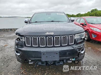 Piąte zdjęcie samochodu w środku: 2017 JEEP GRAND CHEROKEE OVERLAND VIN:1C4RJFCG3HC684889 - miniatura