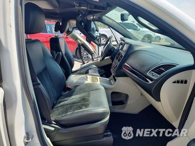 Zdjęcie 7 z 13 samochodu: 2017 DODGE GRAND CARAVAN SXT VIN:2C4RDGCGXHR745790 - miniatura