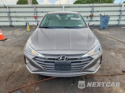 Piąte zdjęcie samochodu w środku: 2020 HYUNDAI ELANTRA SEL VIN:KMHD84LF5LU057305 - miniatura
