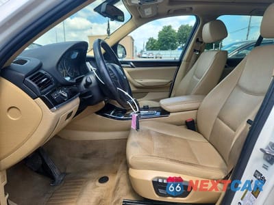 Zdjęcie 7 z 13 samochodu: 2015 BMW X3 SDRIVE28I VIN:5UXWZ7C50F0F75855 - miniatura