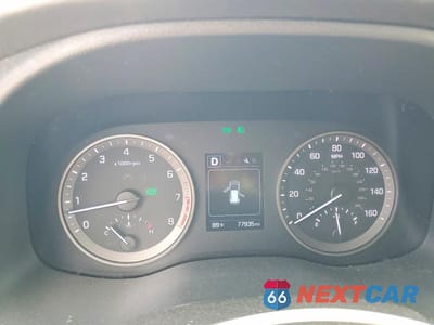 Zdjęcie 9 z 13 samochodu: 2018 HYUNDAI TUCSON SEL VIN:KM8J3CA46JU735683 - miniatura