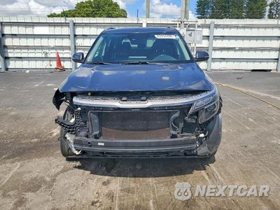 Piąte zdjęcie samochodu w środku: 2021 KIA SELTOS S VIN:KNDEU2AAXM7115327 - miniatura