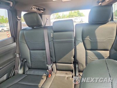 Zdjęcie 10 z 14 samochodu: 2025 LEXUS GX 550 LUXURY+ VIN:JTJVBCDX9S5058331 - miniatura