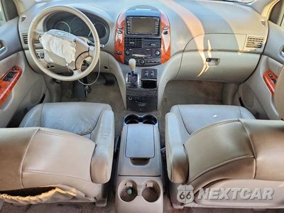 Zdjęcie 8 z 13 samochodu: 2009 TOYOTA SIENNA XLE VIN:5TDZK22C59S272428 - miniatura