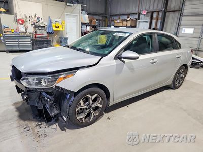 2019 KIA FORTE LXS 3KPF24AD1KE083297 - główne zdjęcie licytacji z USA - miniatura