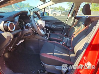 Zdjęcie 7 z 12 samochodu: 2025 NISSAN VERSA SR VIN:3N1CN8FV4SL895792 - miniatura