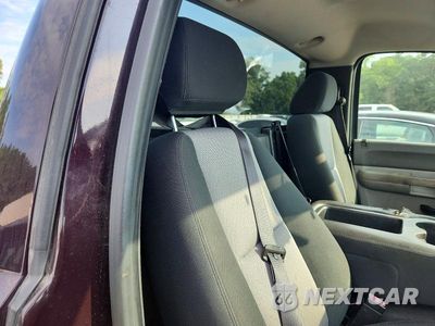 Zdjęcie 10 z 12 samochodu: 2008 CHEVROLET SILVERADO C1500 VIN:1GCEC14C48E125301 - miniatura