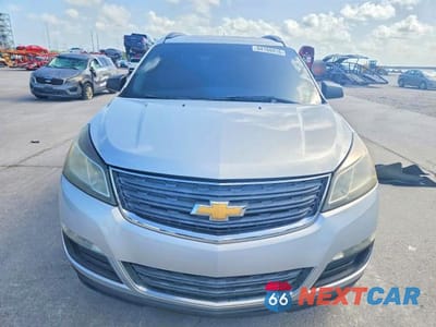 Piąte zdjęcie samochodu w środku: 2016 CHEVROLET TRAVERSE LS VIN:1GNKRFED9GJ232668 - miniatura