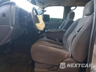 Zdjęcie 7 z 13 samochodu: 2005 CHEVROLET SILVERADO C1500 VIN:2GCEC13T751289186 - miniatura