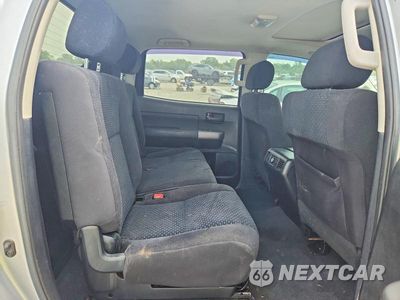 Zdjęcie 10 z 13 samochodu: 2011 TOYOTA TUNDRA CREWMAX SR5 VIN:5TFDY5F16BX166864 - miniatura