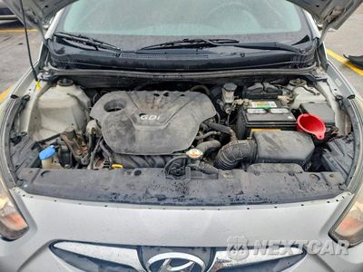 Zdjęcie 11 z 12 samochodu: 2013 HYUNDAI ACCENT SE VIN:KMHCU5AEXDU092057 - miniatura