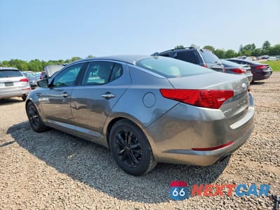 Drugie zdjęcie samochodu z przodu: 2013 KIA OPTIMA LX VIN:5XXGM4A76DG228515 - miniatura
