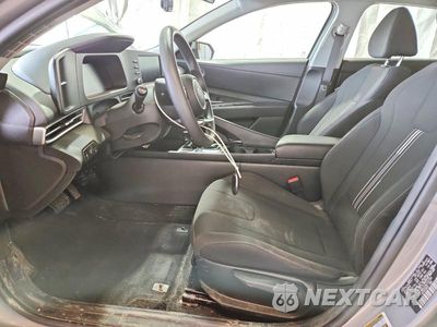 Zdjęcie 7 z 12 samochodu: 2025 HYUNDAI ELANTRA HYBRID BLUE VIN:KMHLM4DJXSU131763 - miniatura
