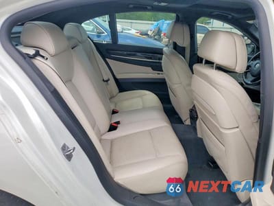 Zdjęcie 10 z 12 samochodu: 2015 BMW 750 I VIN:WBAYA8C52FD825364 - miniatura