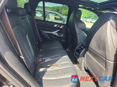 Zdjęcie 10 z 12 samochodu: 2020 BMW X5 M VIN:5YMJU0C04L9D54103 - miniatura