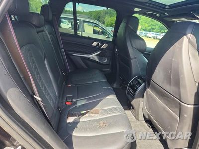 Zdjęcie 10 z 12 samochodu: 2020 BMW X5 M VIN:5YMJU0C04L9D54103 - miniatura