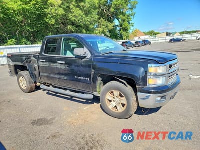 Czwarte zdjęcie samochodu z boku: 2014 CHEVROLET SILVERADO K1500 LT VIN:1GCVKREH5EZ259475 - miniatura